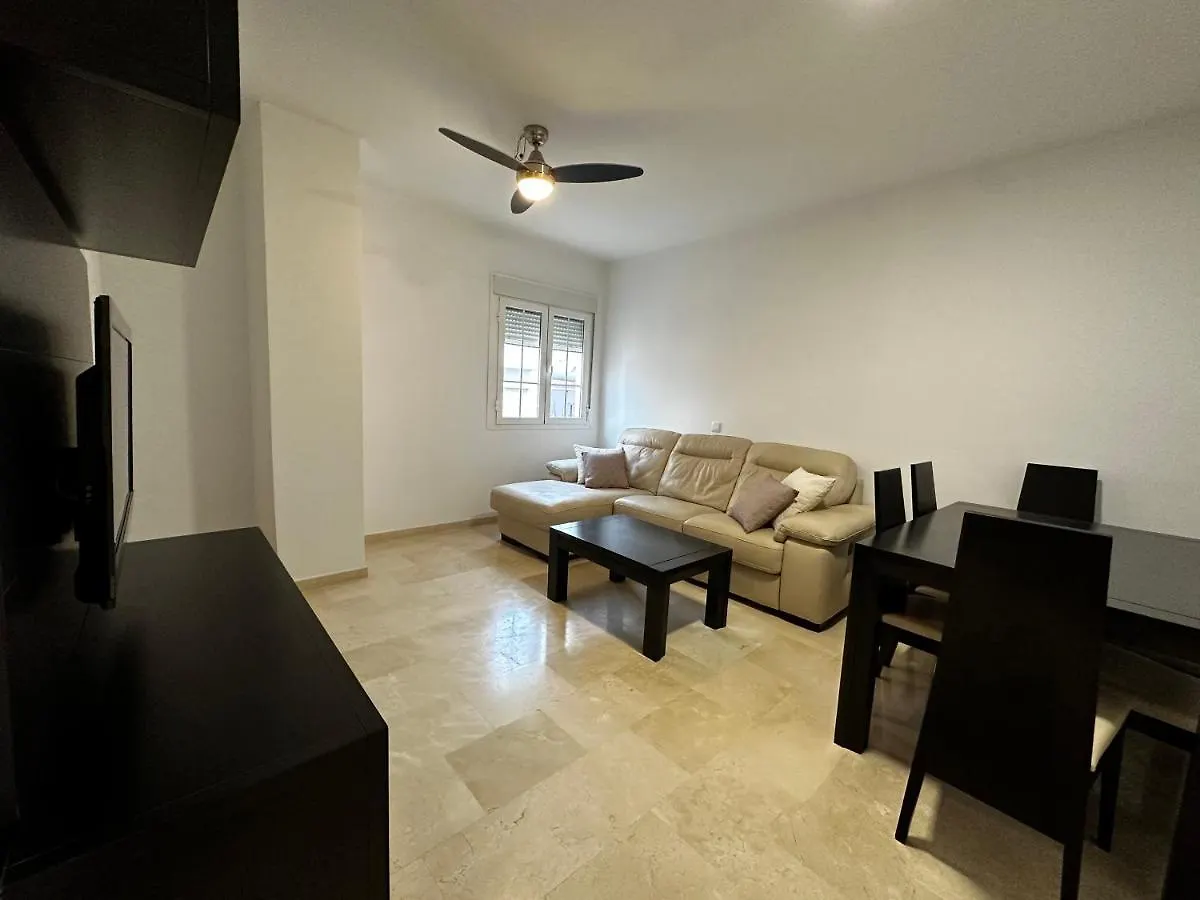 Taro Beach Home Malaga